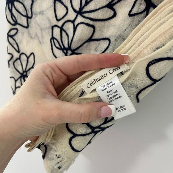 Coldwater Creek Wool Floral Embroidered Scarf - Picture 3 of 4